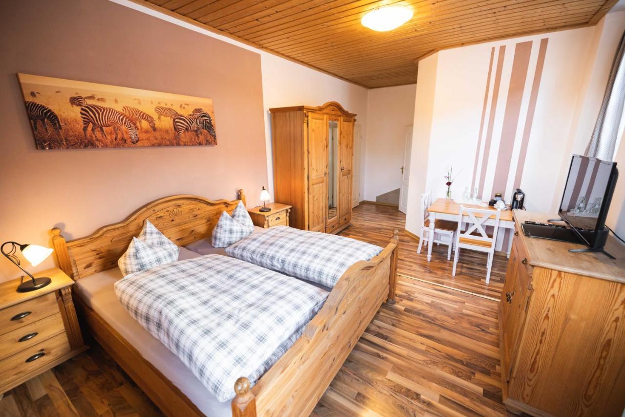 Pension Friedrichshof Бад-Клостерлаусніц Екстер'єр фото