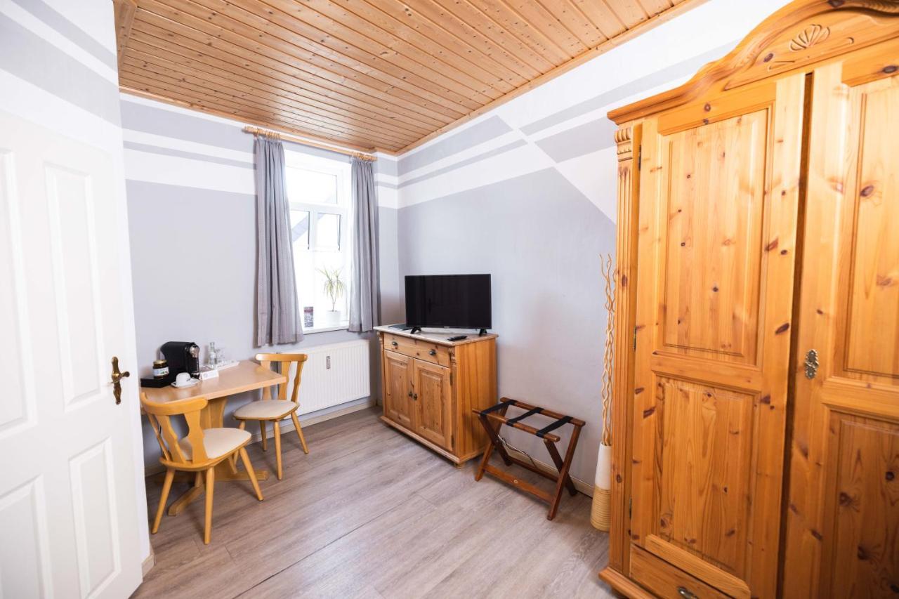 Pension Friedrichshof Бад-Клостерлаусніц Екстер'єр фото