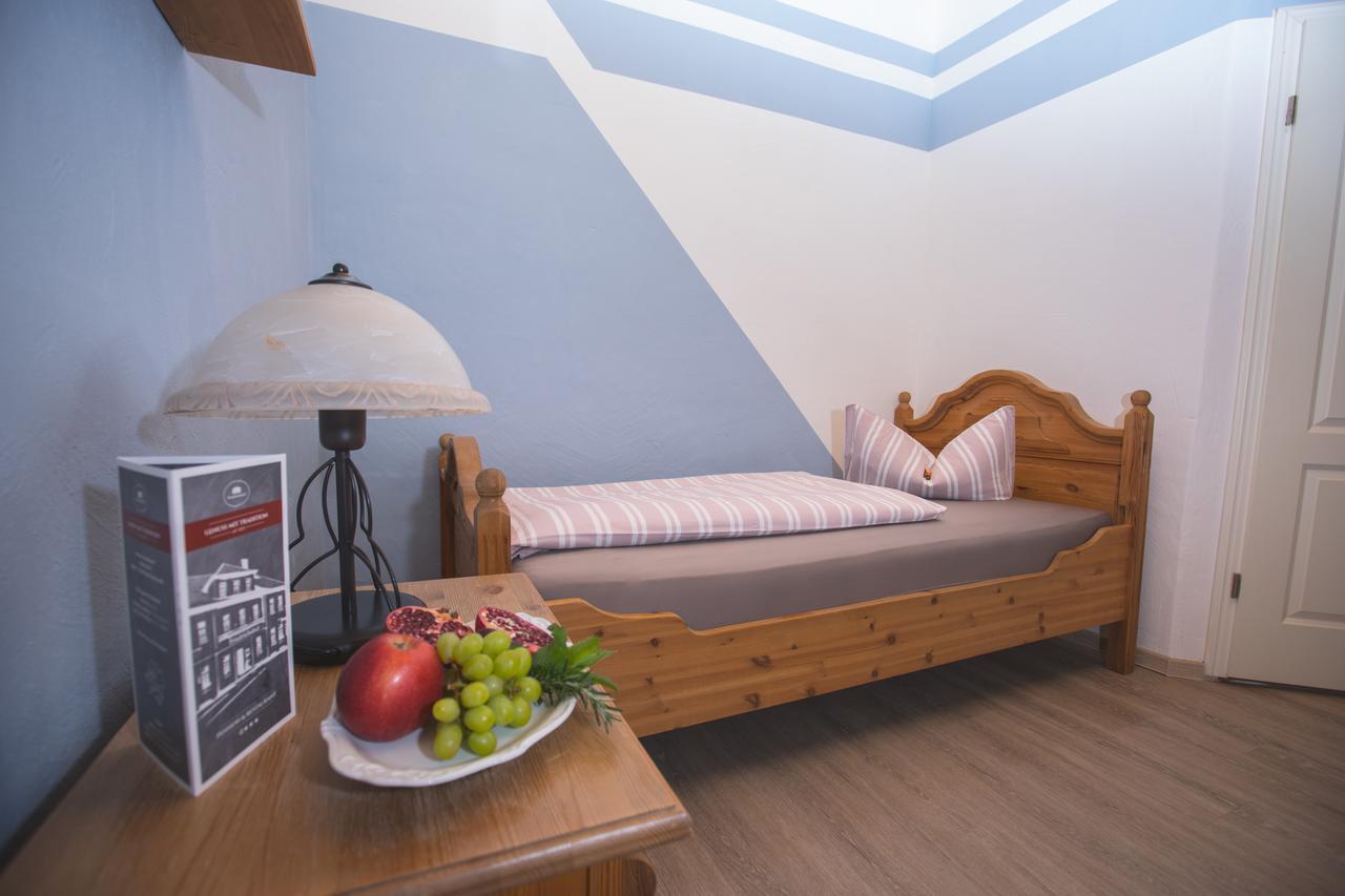 Pension Friedrichshof Бад-Клостерлаусніц Екстер'єр фото